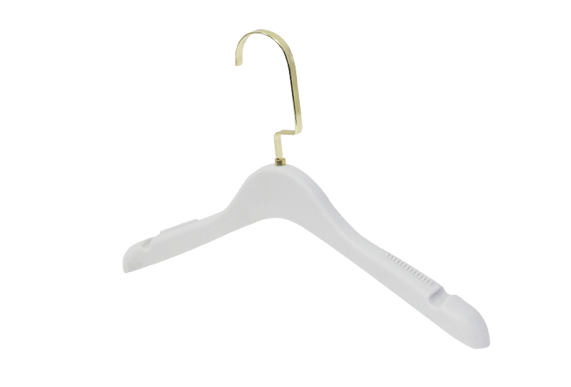 White Classic Simple Plastic Hanger