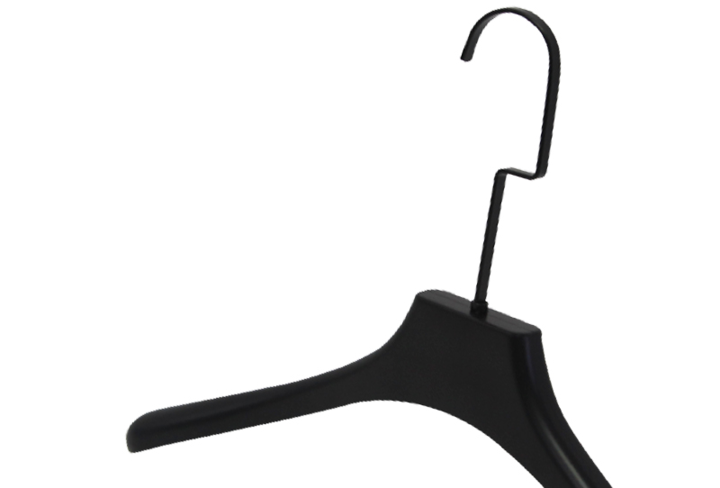 Black Beautiful and Lightweight Plastic Hanger