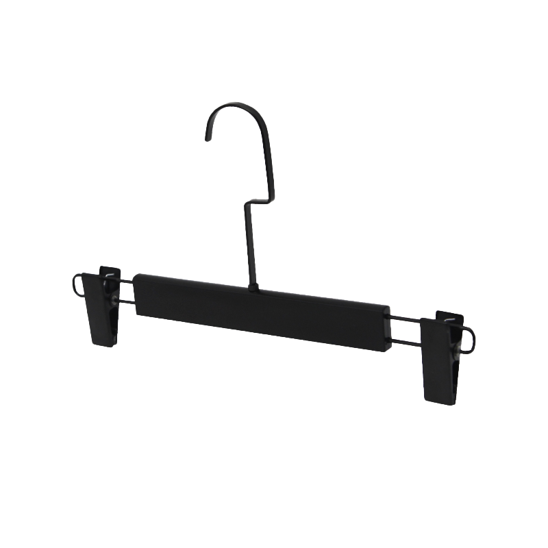 Sleek and Strong: Why Black Hangers Are Ideal for Every Wardrobe
